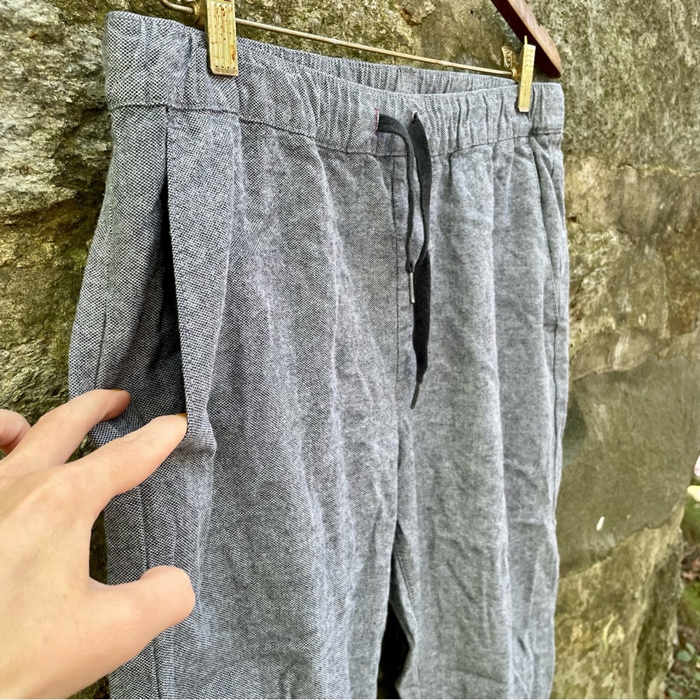 Bullhead Skinny Jogger - Picture 3 of 9